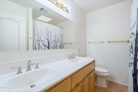 Bath - 9801 E Prospect Ln, Tucson, AZ 85749 photo 2 of 2