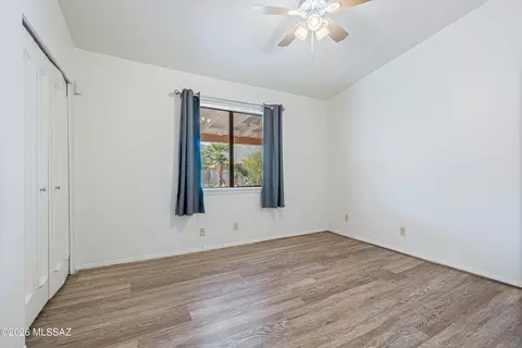 Bedroom - 9801 E Prospect Ln, Tucson, AZ 85749 photo 6 of 6