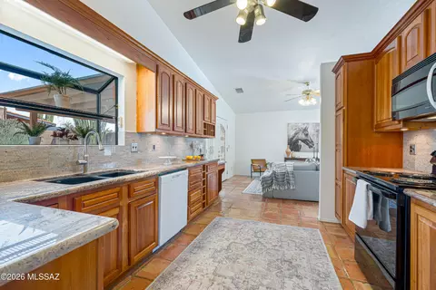 Kitchen - 9801 E Prospect Ln, Tucson, AZ 85749 photo 1 of 4
