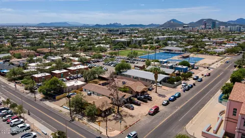 View/Area - 1348 E 7th St, Tucson, AZ 85719 photo 4 of 4