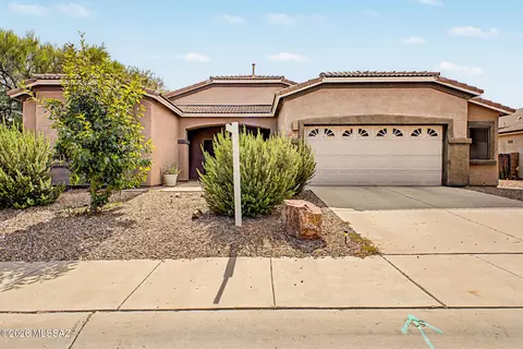 12589 N Stone Ring Dr, Marana, AZ 85653