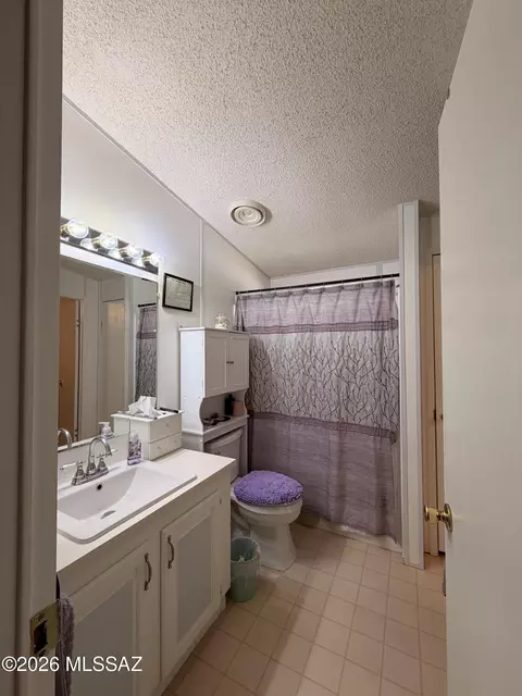 Bath - 241 E 2nd St, Benson, AZ 85602 photo 1 of 3