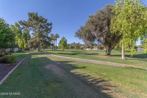 Exterior - 5829 N 24th Pl, Phoenix, AZ 85016 photo 10 of 12