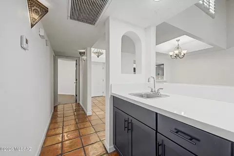 Entry Way - 5829 N 24th Pl, Phoenix, AZ 85016 photo 3 of 3