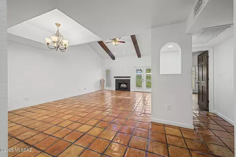 Living - 5829 N 24th Pl, Phoenix, AZ 85016 photo 4 of 5