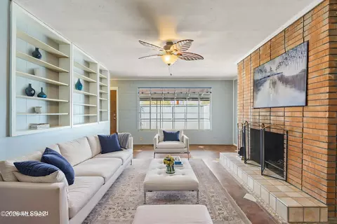4300 E Glenn St, Tucson, AZ 85712