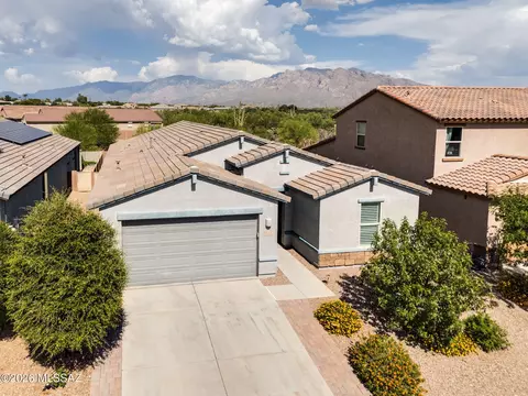 9488 N Mirage Sky Ct, Oro Valley, AZ 85742