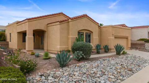 11697 N Quandry Dr, Tucson, AZ 85737