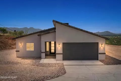 112 Camino Mar, Rio Rico, AZ 85648
