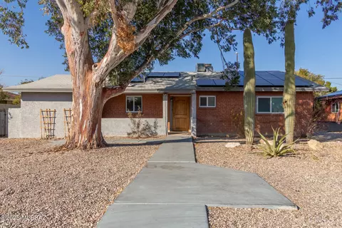 6219 E Rosewood St, Tucson, AZ 85711