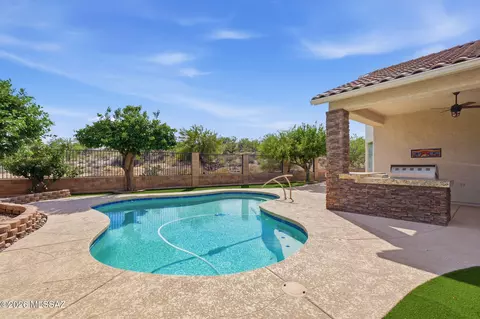 2453 W Hidden View Pl, Tucson, AZ 85742