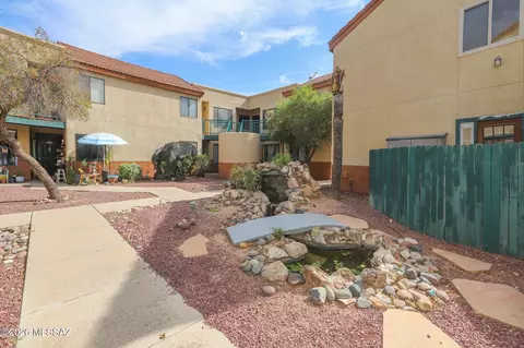 3690 N Country Club Rd #1040, Tucson, AZ 85716