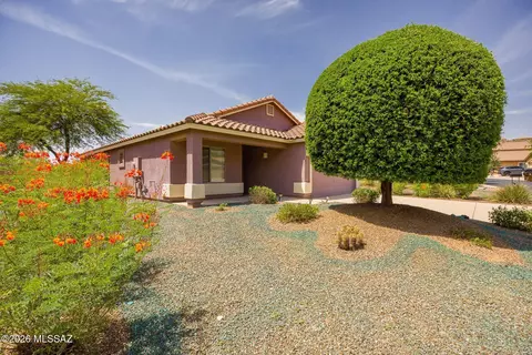 39194 S Rodeo Buckle Dr, Tucson, AZ 85739