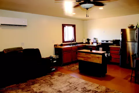 Kitchen - 6210 E Dragoon Dr, Pearce, AZ 85625 photo 2 of 2