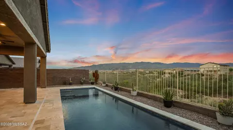 8049 S Borealis Way, Tucson, AZ 85747