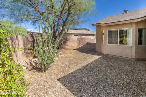 Exterior - 8216 N Equator Loop, Tucson, AZ 85741 photo 14 of 15