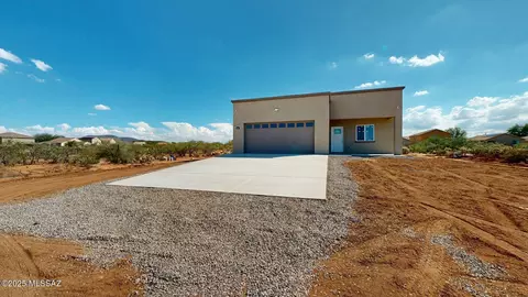7095 W Los Reales Rd W, Tucson, AZ 85757