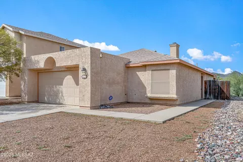 1617 N Saddlewood Ranch Dr, Tucson, AZ 85745