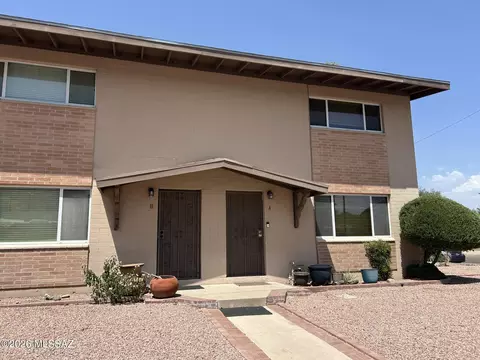 905 N Venice Ave #A, Tucson, AZ 85711