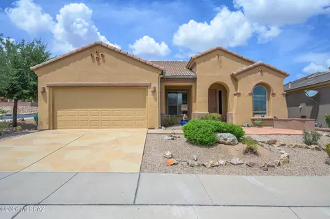 5815 S Henderson Canyon Dr, Green Valley, AZ 85622