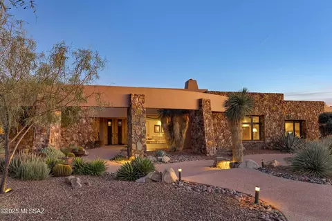1222 Tortolita Mountain Cir, Oro Valley, AZ 85755