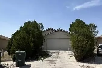 1952 S Saint Michael Dr, Tucson, AZ 85713