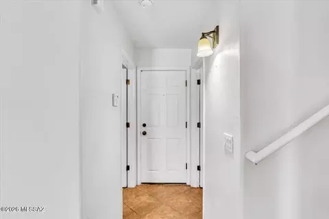 Entry Way - 7689 E Fair Meadows Loop, Tucson, AZ 85756 photo 2 of 4