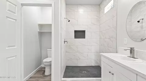 Bath - 130 S Richmond Dr S, Vail, AZ 85641 photo 2 of 3