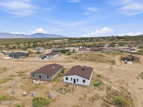 View/Area - 130 S Richmond Dr S, Vail, AZ 85641 photo 1 of 6