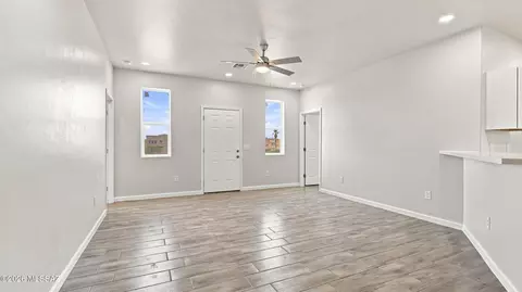 Living - 130 S Richmond Dr S, Vail, AZ 85641 photo 3 of 5