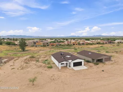 View/Area - 130 S Richmond Dr S, Vail, AZ 85641 photo 3 of 6