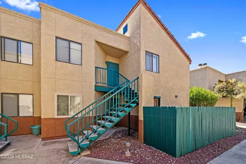 3690 N Country Club Rd #1006, Tucson, AZ 85716