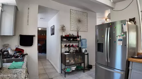 Entry Way - 1371 E Bristol Dr, Nogales, AZ 85621 photo 2 of 2