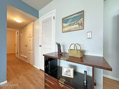 Entry Way - 8060 E Broadway Blvd #E209, Tucson, AZ 85710 photo 1 of 1