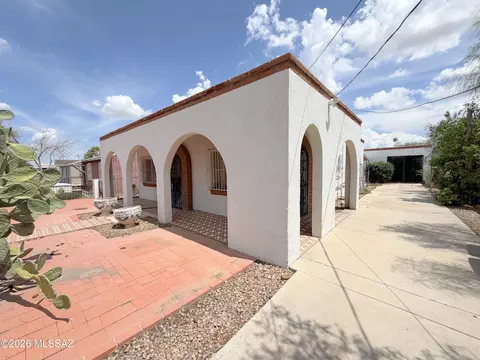 3731 S Lundy Ave, Tucson, AZ 85713