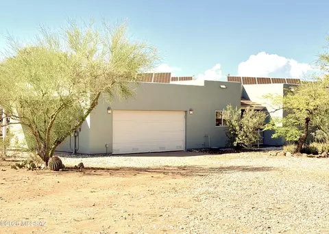 3091 E Calle Bacardi, Vail, AZ 85641