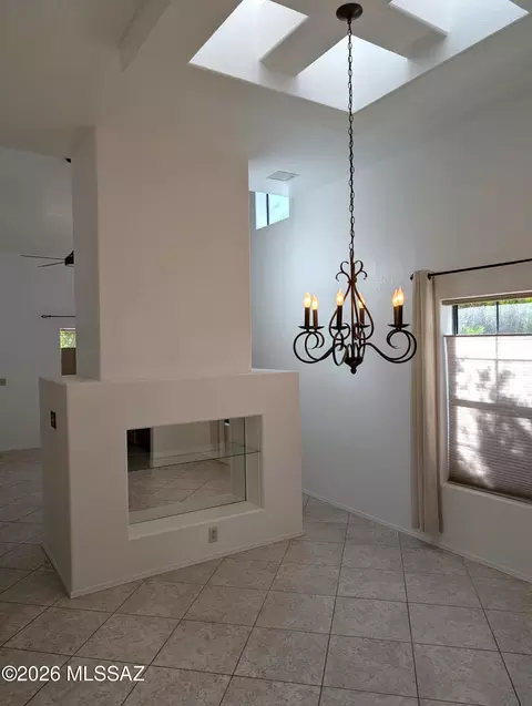 Dining - 7759 E Via Ventana Norte, Tucson, AZ 85750 photo 3 of 3