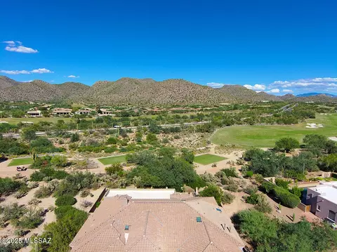 5960 N Clear Brook Ln, Marana, AZ 85658