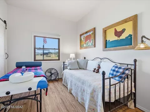 Bedroom - 105 Los Encinos Rd, Sonoita, AZ 85637 photo 3 of 4