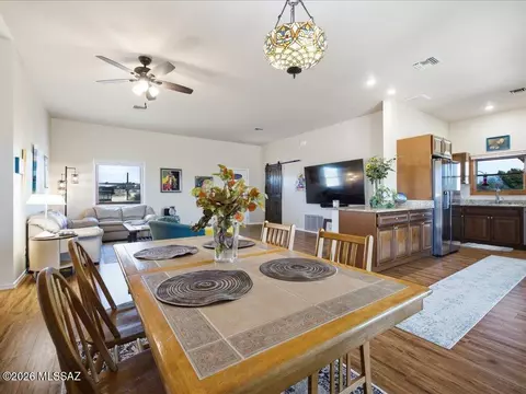 Dining - 105 Los Encinos Rd, Sonoita, AZ 85637 photo 3 of 5