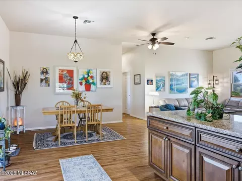Dining - 105 Los Encinos Rd, Sonoita, AZ 85637 photo 4 of 5