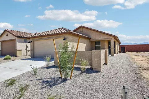 12382 N Bella Victoria Rd, Marana, AZ 85658