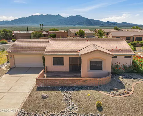 1735 W Vista Ridge Dr, Green Valley, AZ 85622