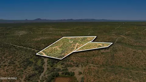 17600 S Dibera Pl #-, Tucson, AZ 85736