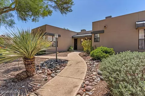 5800 N Kolb Rd #10153, Tucson, AZ 85750