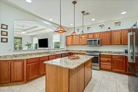 Kitchen - 63330 E Harmony Dr, Tucson, AZ 85739 photo 3 of 6