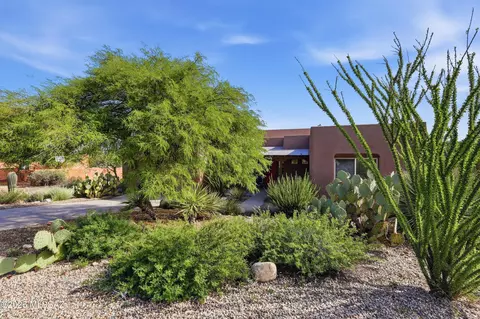 Exterior - 14157 E Wild Jesse Way, Vail, AZ 85641 photo 3 of 10