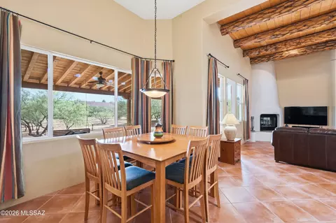 Dining - 14157 E Wild Jesse Way, Vail, AZ 85641 photo 2 of 2