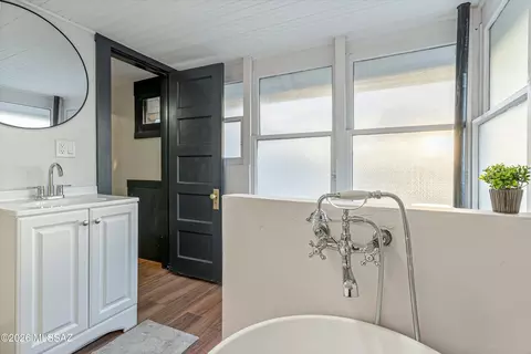 Bath - 601 E 1st St, Tucson, AZ 85705 photo 5 of 5