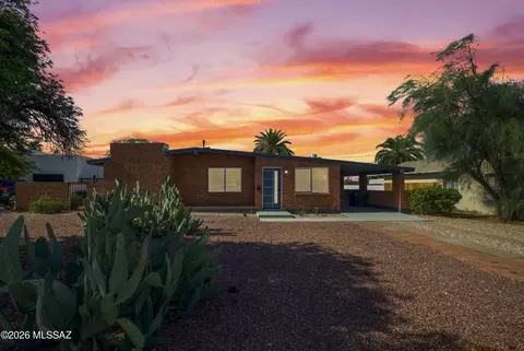 2730 E 10th St, Tucson, AZ 85716
